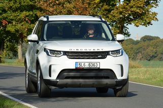 Ojetý Land Rover Discovery V je boží a může být levnější než Škoda Karoq. Ceny dílů jsou ovšem strašidelné - Garáž.cz