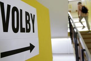 Volby 2025 jsou tu! Sledujeme online dění z prvního dne voleb