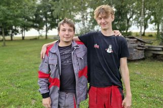 Student na Vysočině se dusil koblihou, život mu zachránil spolužák. Správný chvat se naučil na táboře - Novinky