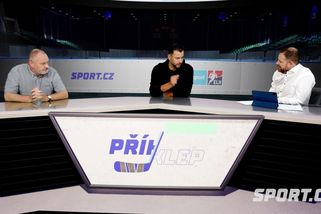 Masky gólmanů jsou mnohdy v katastrofálním stavu. Jde o zdraví, varuje Pavelec - Sport.cz