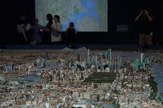 Kamioňák postavil New York z balzy. Trvalo mu to 22 let - Novinky