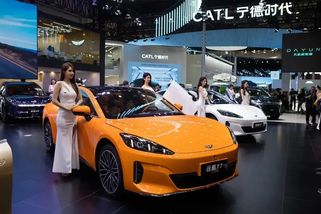 Čínský veletrh ukázal, kam směřuje automobilový svět. Evropská konkurence bude mít pořádně těžké spaní