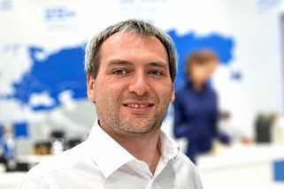 „Plynový kotel vyměnili za tepelné čerpadlo. Pak zjistili, že funguje jako drahý elektrokotel,“ říká odborník na vytápění