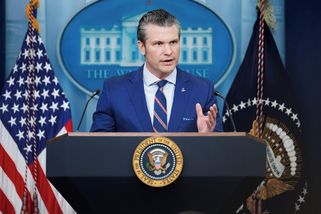 Pentagon vybírá vojáky pro Hegsethův projev, mají vykazovat „dokonalý“ vzhled - Seznam Zprávy