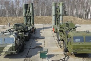Izrael maří prodej ruských S-400 z Turecka. Ankara proto zatím nedosáhne na americké F-35 - Novinky