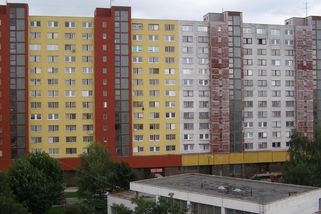 Paneláky dosluhují. Byty v nich přesto zdražují rychleji než v novostavbách