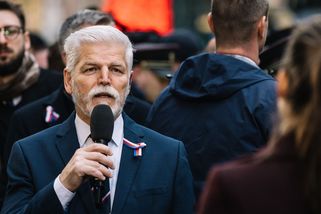 Výzvu Milionu chvilek na podporu prezidenta Pavla podepsalo přes 100 000 lidí - Seznam Zprávy