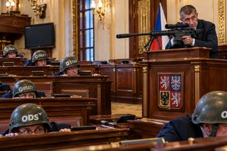Dva možné důvody, proč je opozice tak impotentní - Médium.cz