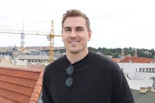 David Gránský se zranil, přijde o statisíce. Finanční pomoc nabídl Michal David