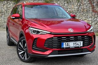 MG, které Češi přestali chtít. Přitom má recept na drahý benzin a je levnější než Dacia