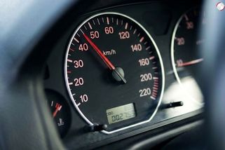 Jak pomalé auto je dnes ještě akceptovatelné? Toto je sedm nejpomalejších aut na českém trhu