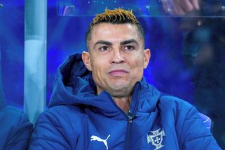 Neobvyklý pohled, žádné zdravení. Ronaldo se ocitl v situaci, jakou nepoznal skoro dvacet let - Sport.cz