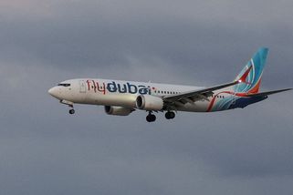 Kopilot z FlyDubai měl v Ománu zákaz létat kvůli obavám z extremismu - Novinky