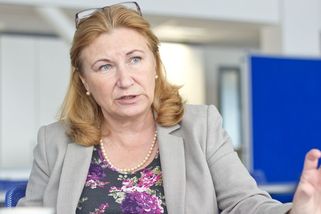 Ceny plynu je třeba zastropovat na celoevropské úrovni, řekla viceguvernérka ČNB - Novinky