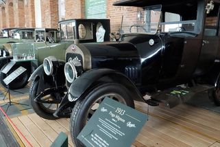 Unikátní muzeum aut má na kahánku, Plzeň chce po nadaci komerční nájem - Novinky
