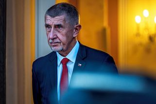 Babišův SynBiol prohloubil ztrátu na 478 milionů. Tržby přitom výrazně rostly - Novinky