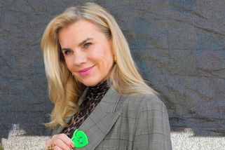 Takhle že má vypadat budoucí babička? Leona Machálková v tygrovaném topu předvedla parádní formu - Super.cz