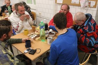 Sociální služby na Moravě a ve Slezsku jsou v ohrožení. Chybí peníze na mzdy - Novinky