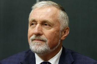 Chybí jen „sežral spolužákovi svačinu“, reaguje Topolánek na Zemana - Novinky