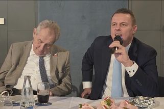 „Milion chvilek je hloupý a hysterický, pryč s pap...