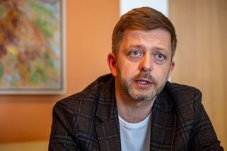 Dokázali bychom v rozpočtu ušetřit 54 miliard, řekl Vít Rakušan