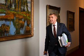 Babiš po Bezpečnostní radě státu: Nařídil okamžitou nápravu neplněných slibů v obraně