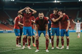 Španělsko - Česko 3:1. Rozhodčí Fotias ukradl našim senzaci - Médium.cz