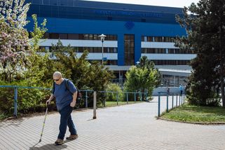 Vždyť jste o tom předem věděli! Soud zamítl žalobu Geosanu na Motol, vícepráce byly neoprávněné, ani argument Ukrajinou neprošel
