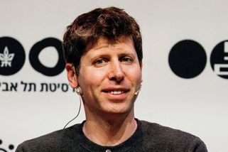 Přínosy převažují. Svět musí přijmout rizika AI, prohlásil Altman