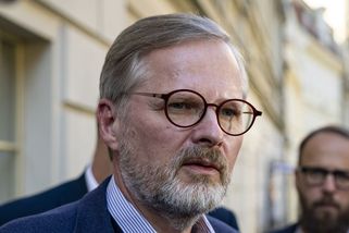 Fiala: Nemíním odevzdat zemi levici, sejdu se s Bartošem - Novinky