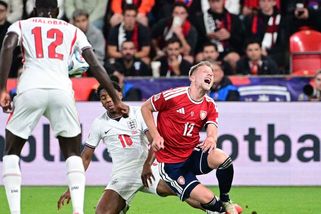 Červ si sypal popel na hlavu: Chyba, kterou nemůžete udělat - Sport.cz