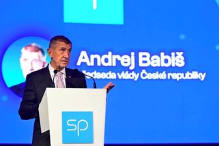 Babiš se naštval, že mu utnuli projev na strojírenském veletrhu - Seznam Zprávy