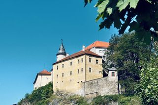 Sbírka medvídků i záhadný bazilišek. Vítejte na hradě v Ledči nad Sázavou