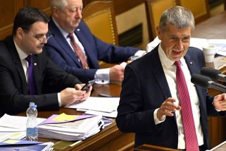 Babišova vláda ustála další pokus o svržení. Opozici chybělo 18 hlasů