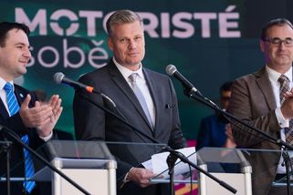Filip Turek prolomil mlčení po rozhodnutí policie. Podal si i Petra Pavla