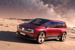 Další retro od Renaultu. Koncept E-Space láká na návrat hranatého MPV - Novinky