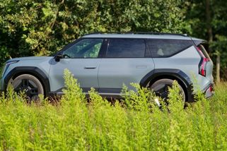 Vyrazil jsem do Chorvatska elektromobilem. Takhle trávit dovolenou ale fakt nechceš - Médium.cz