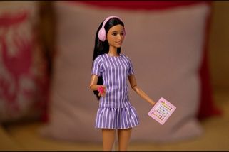 Nová Barbie je autistka - Novinky
