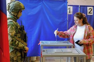 V Rusku začaly parlamentní volby, hlasují i lidé na okupovaných územích - Novinky