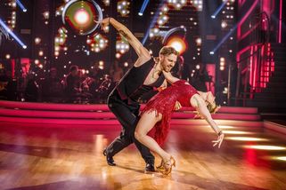 Marta Jandová ve StarDance: Parádní pevné štíhlé nohy v sexy mini