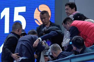 Příšerný pocit! kaje se hvězdný Rus po nastřelení fanouška. Jsem v šoku, nechápal Djokovič - Sport.cz