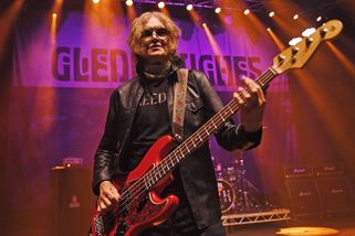 Hlas rocku Glenn Hughes končí s koncertováním. Nedovolí mu to zdraví - Novinky