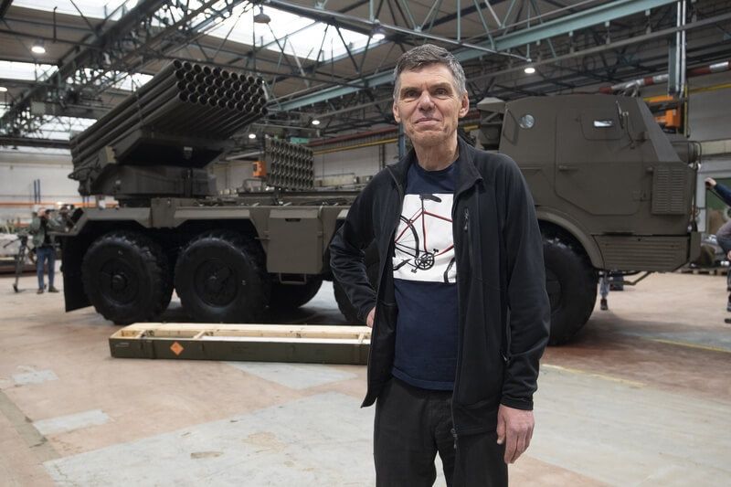 Dárek pro Putina - Sbírka na zbraně pro Ukrajinu