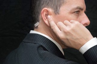 Rusko se vás pokusí zabít. Evropské tajné služby varují manažery obranných firem - Novinky