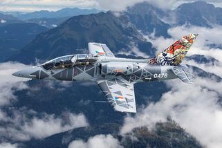 Český Skyfox se s FA-50 výkonem měřit nemůže. V jedné věci ale může mít navrch