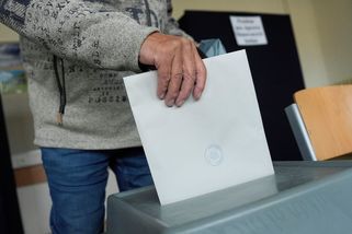 Volební průzkum: STAN výrazně posílil, ANO klesá - Novinky