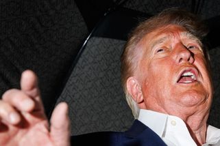 Trump chce po sobě přejmenovat další místo na světové mapě. Tentokrát zvažuje rovnou oceán