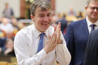 sinmed.cz/politika/mozne-vedeni-prahy-portlik-finance-cizinsky-majetek-hrib-mimo-hru-1332.html?utm_source=www.seznam.cz&utm_medium=seznam_distribuce&utm_campaign=lide