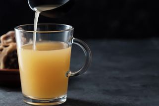 Vývar z kostí je wellness fenomén. Co se skutečně stane, když ho budete pít každý den - Novinky