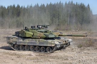 Jděte stavět tanky. Zaměstnanci Audi dostali netradiční nabídku - Seznam Zprávy